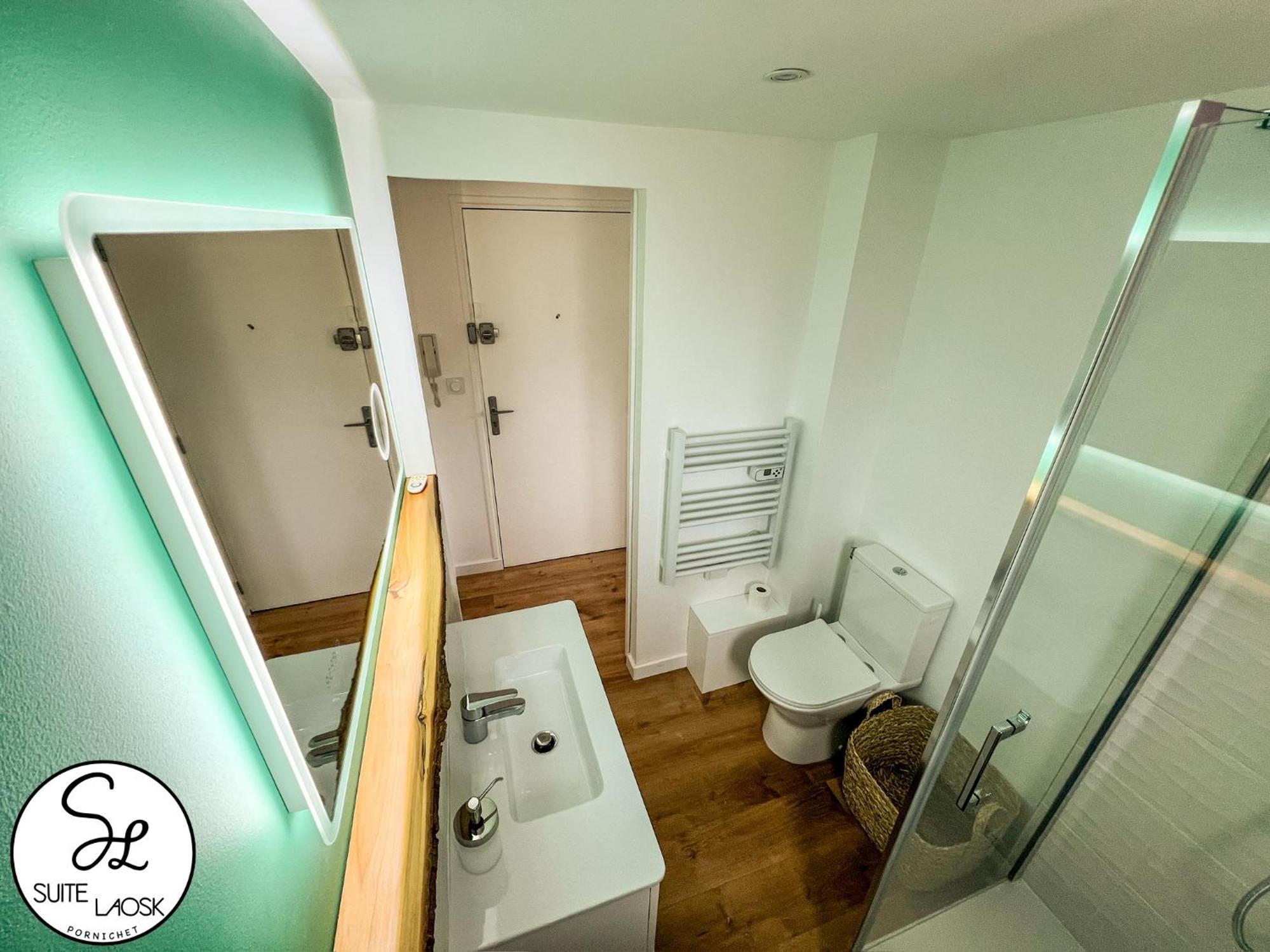 Suite Laosk ポミシェ エクステリア 写真